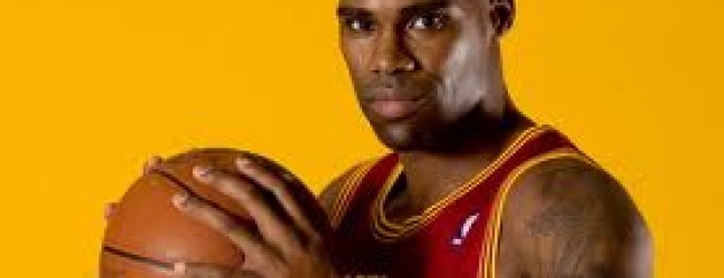 Antawn Jamison Signs with Lakers, Grant Hill Signs with Clippers