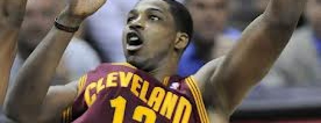 Cavs Pick Up Contract Options on Irving and Thompson for 13-14 Season
